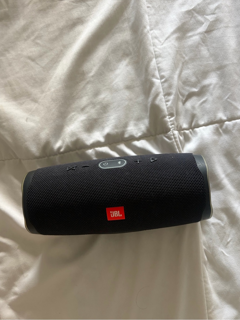 JBL Charge4 Bluetooth Speaker